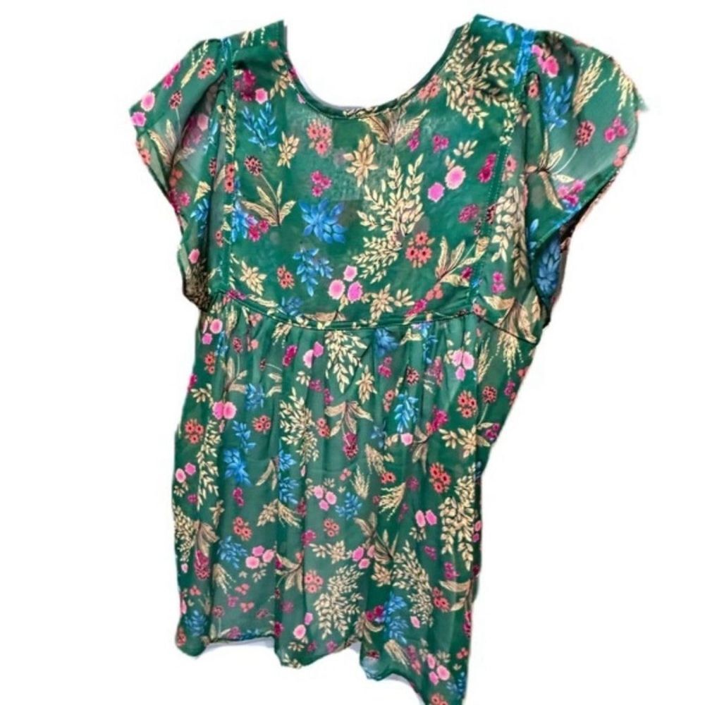 Everly‎ Floral Ruffled Top Size Medium - Picture 5 of 8